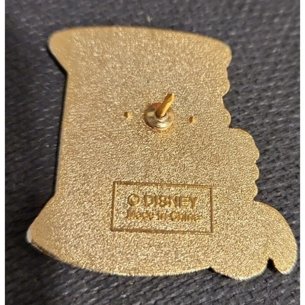 Disney Pin Brave Little‎ Tailor (1938) spool of thread 10341 12 Months of Magic